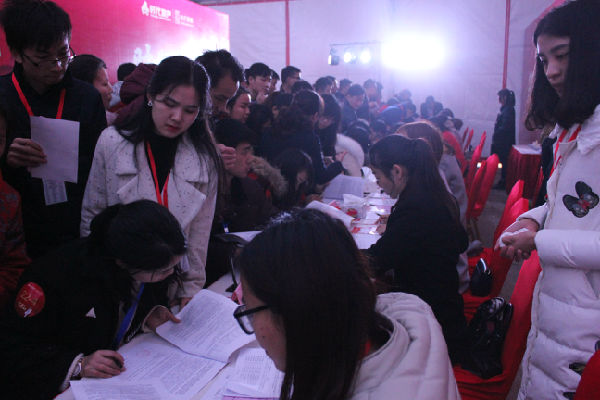 图片7【开盘签约区照片】.JPG