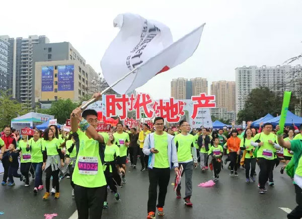 清马丨冒雨前行,向更好的乐动网页版登录入口_乐动(中国)
奔跑_En1802.png